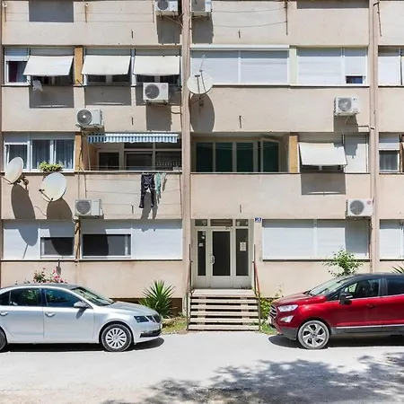 Apartment Dorna Near City Center And Bacvice Beach Split Exterior photo
